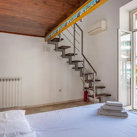 Grand Terrace * Napoli
